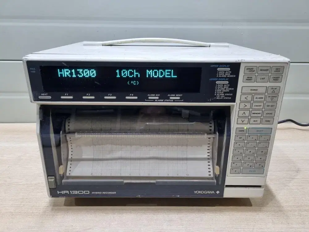 YOKOGAWA HR1300 온도기록계